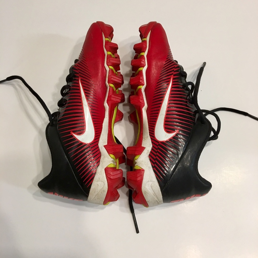🏈🏈🏈Football cleats🏈🏈🏈